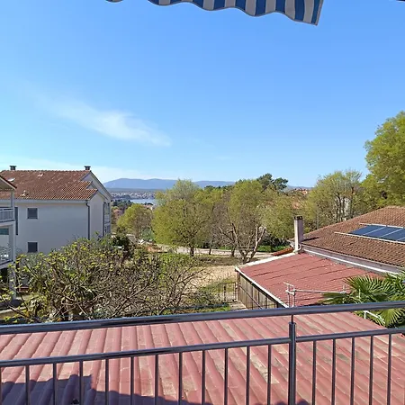 Apartment Sandra 2 Malinska